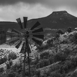 abiquiu / chama